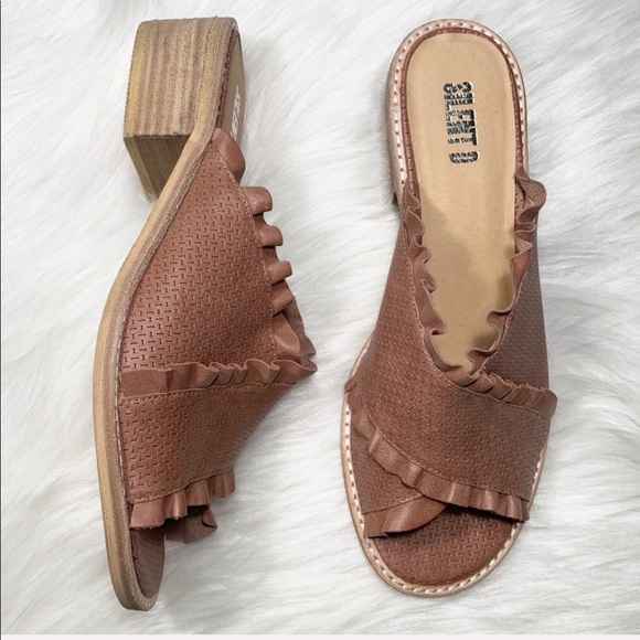 Anthropologie Shoes - SOLD-Anthropologie Leather Ruffled Slip On Mules